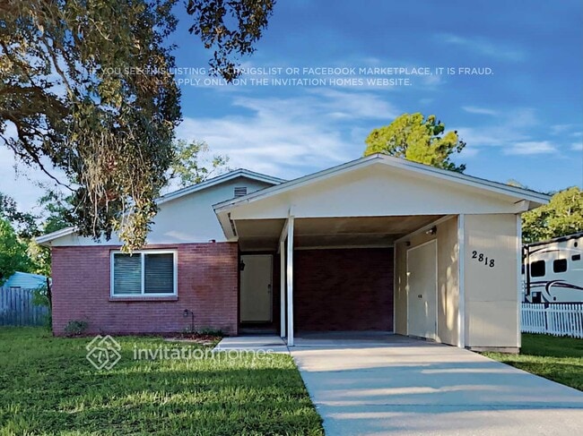 property at 2818 W Shelton Ave
