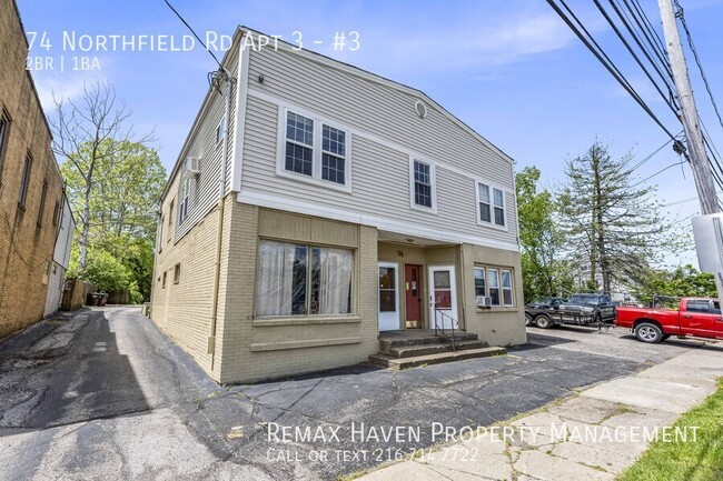 74 Northfield Rd in Bedford, OH - Building Photo - Building Photo