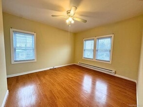 84-56 164th St in Queens, NY - Building Photo - Building Photo