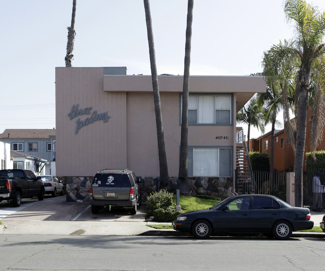 Three Palms in San Diego, CA - Building Photo - Building Photo