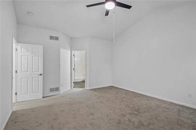 property at 406 Center St