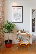 527 St Joseph St in New Orleans, LA - Building Photo - Building Photo