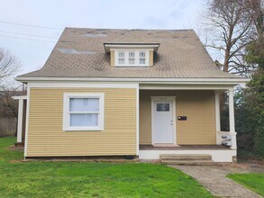 1215 High St in Bellingham, WA - Building Photo - Building Photo