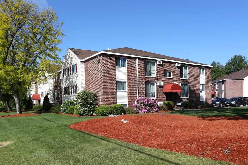 Devonshire Village Manchester, NH Apartments