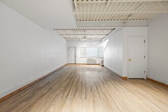 Molly Court in Fayetteville, AR - Building Photo - Building Photo