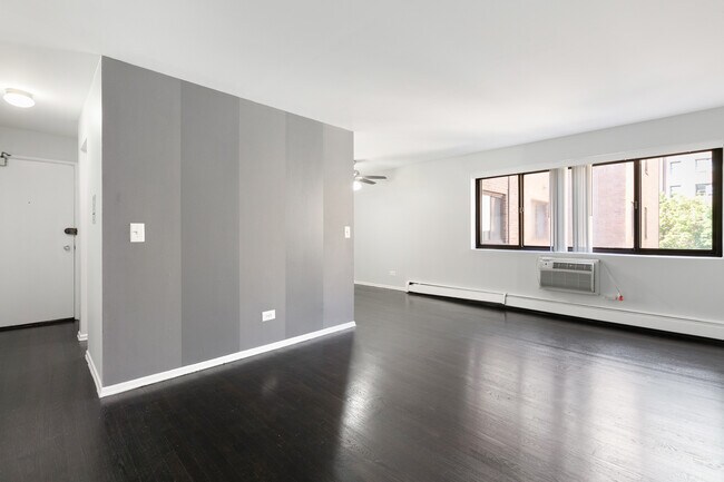 6021 N Winthrop Ave in Chicago, IL - Building Photo - Building Photo