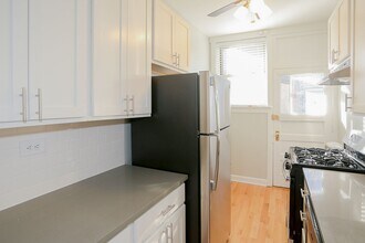 5046 N Winchester Ave, Unit 1932-3 in Chicago, IL - Building Photo - Building Photo