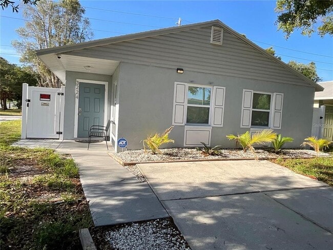 property at 3224 3rd Ave S