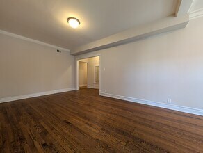 2638 N Milwaukee Ave, Unit 2647-3 in Chicago, IL - Building Photo - Building Photo