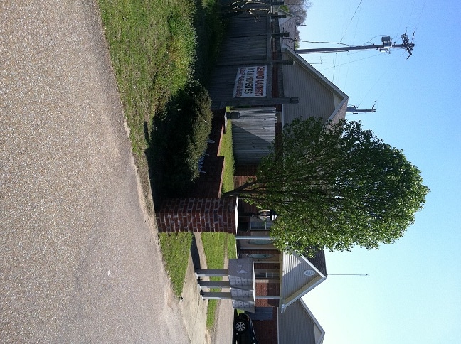 Creekwood Townhomes in Oxford, MS - Foto de edificio