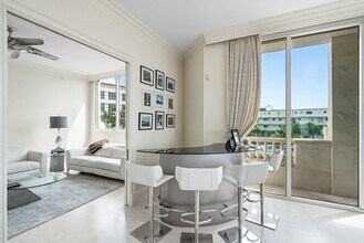 3000 S Ocean Blvd in Palm Beach, FL - Building Photo - Building Photo