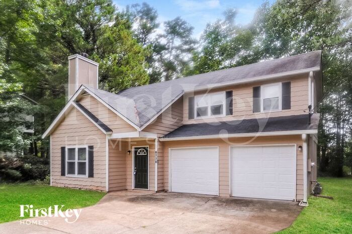 6770 Bent Creek Dr in Rex, GA - Foto de edificio