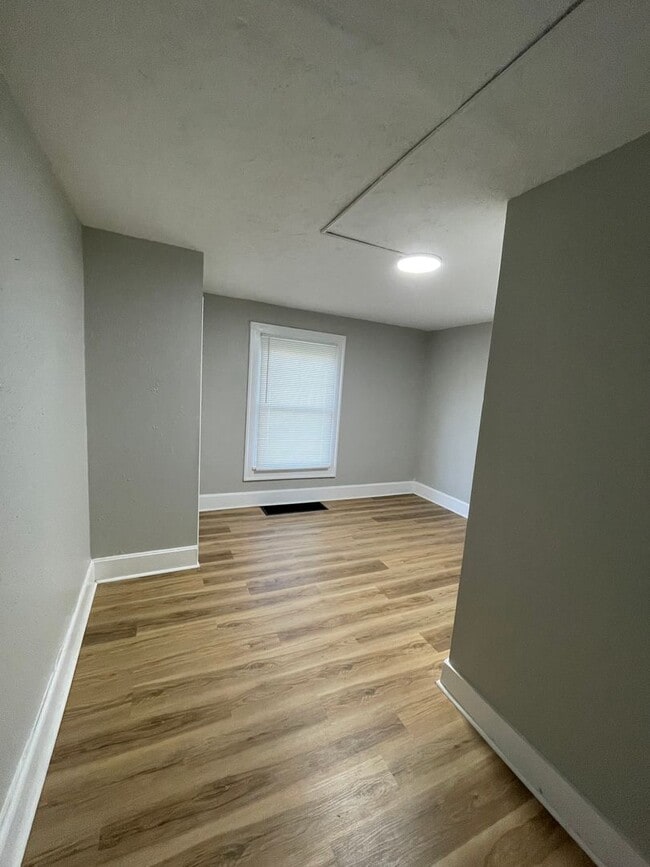 3821 Clarendon Rd in Indianapolis, IN - Building Photo - Building Photo