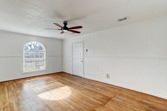 8415 Bonner Dr in Houston, TX - Building Photo - Building Photo