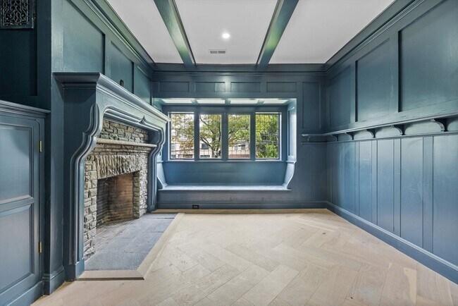 476 Heath St in Brookline, MA - Building Photo - Building Photo