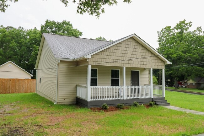 property at 140 3rd St N