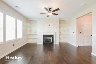 78 W Lumber Ct in Clayton, NC - Building Photo - Building Photo