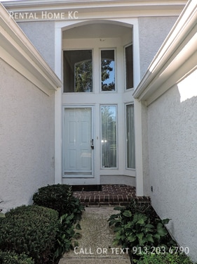9513 W 122nd Ter in Overland Park, KS - Building Photo - Building Photo