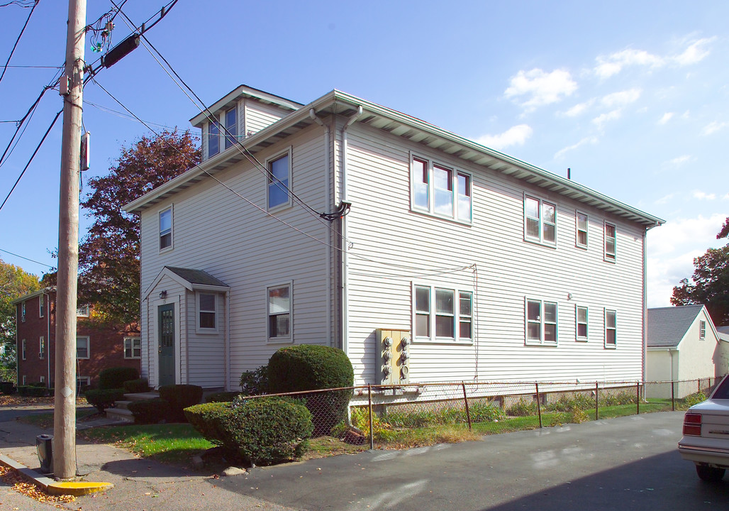 15 1st St in Quincy, MA - Building Photo