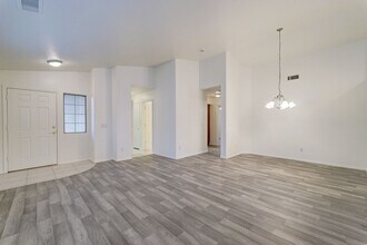 17511 W Ocotillo Ave in Goodyear, AZ - Building Photo - Building Photo