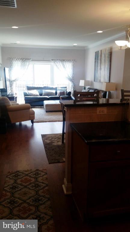 600 Commodore Court in Philadelphia, PA - Building Photo - Building Photo