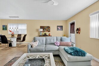 610 Monaco Way in Delray Beach, FL - Building Photo - Building Photo