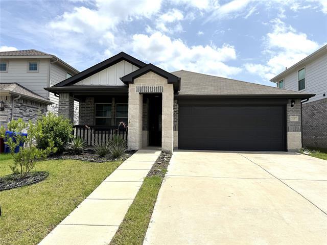 3407 Flatiron Dr in Royse City, TX - Building Photo