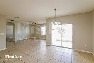 2931 SW 1st Pl in Cape Coral, FL - Building Photo - Building Photo