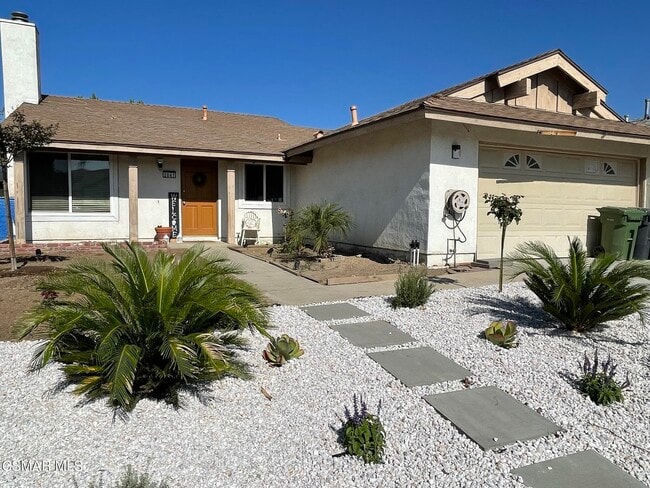 property at 2047 Belmar Ct N