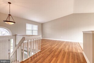 1193 Bayview Vista in Annapolis, MD - Building Photo