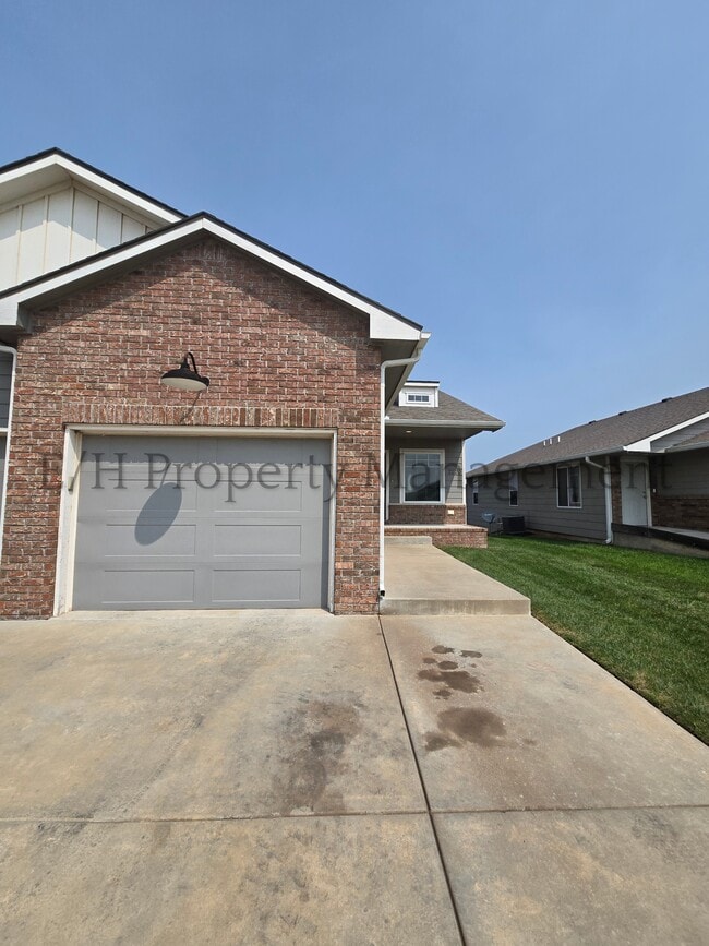 property at 2220 E Village Estates Dr