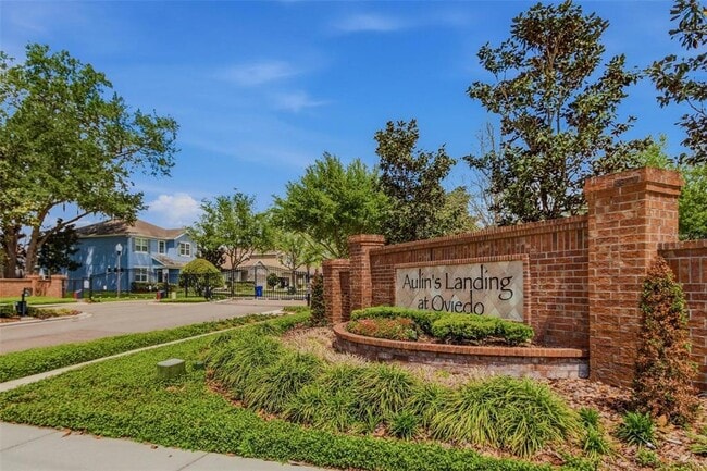 property at 2669 Peony Dr