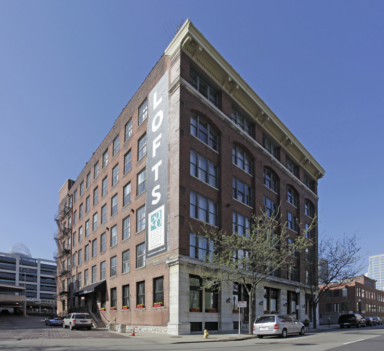 East 8 Lofts in Cincinnati, OH - Building Photo