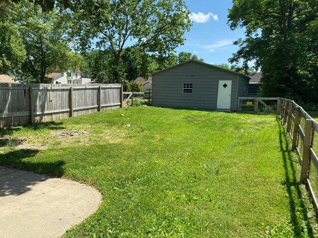 404 N Finley St in Cleves, OH - Building Photo - Building Photo