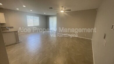 36415 W Maddaloni Ave in Maricopa, AZ - Building Photo - Building Photo