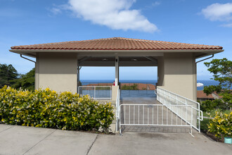 HUALALAI VILLAGE in Kailua Kona, HI - Foto de edificio - Building Photo