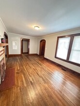 702 S Beaumont Ave in Burlington, NC - Building Photo - Building Photo