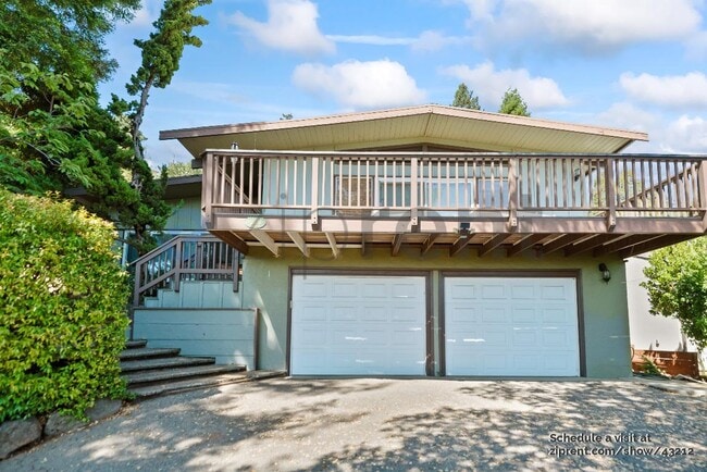 3320 Noyo St in Oakland, CA - Building Photo - Building Photo