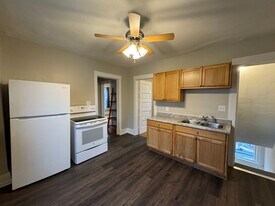 1865 Fisher St, Unit 2.0 in Madison, WI - Building Photo