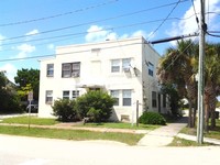 319 5th Ave in Daytona Beach, FL - Building Photo - Building Photo