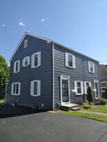 54 Watkins Ln, Unit 54 in Clarksburg, WV - Building Photo