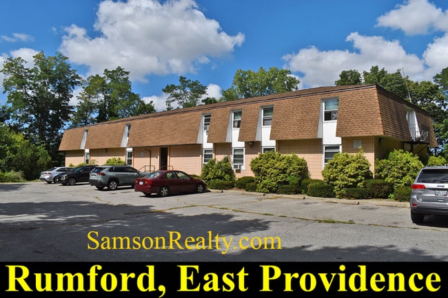 280 Roger Williams Ave in East Providence, RI - Building Photo - Building Photo