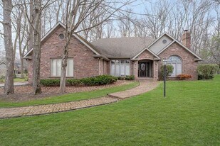 7302 Cherryhill Dr in Indianapolis, IN - Building Photo