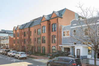 Watkins Alley in Washington, DC - Building Photo - Building Photo