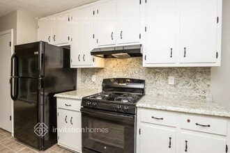 2460 Deerfield Dr in Kennesaw, GA - Building Photo - Building Photo