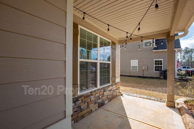 122 Cedar Wy in Hamilton, GA - Building Photo - Building Photo