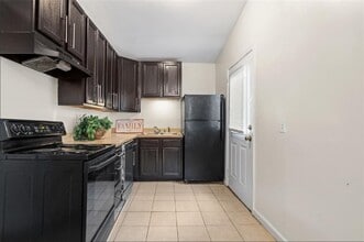 153 Little St SE in Atlanta, GA - Building Photo - Building Photo