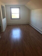 22031 Lester St in Clinton Township, MI - Building Photo - Building Photo