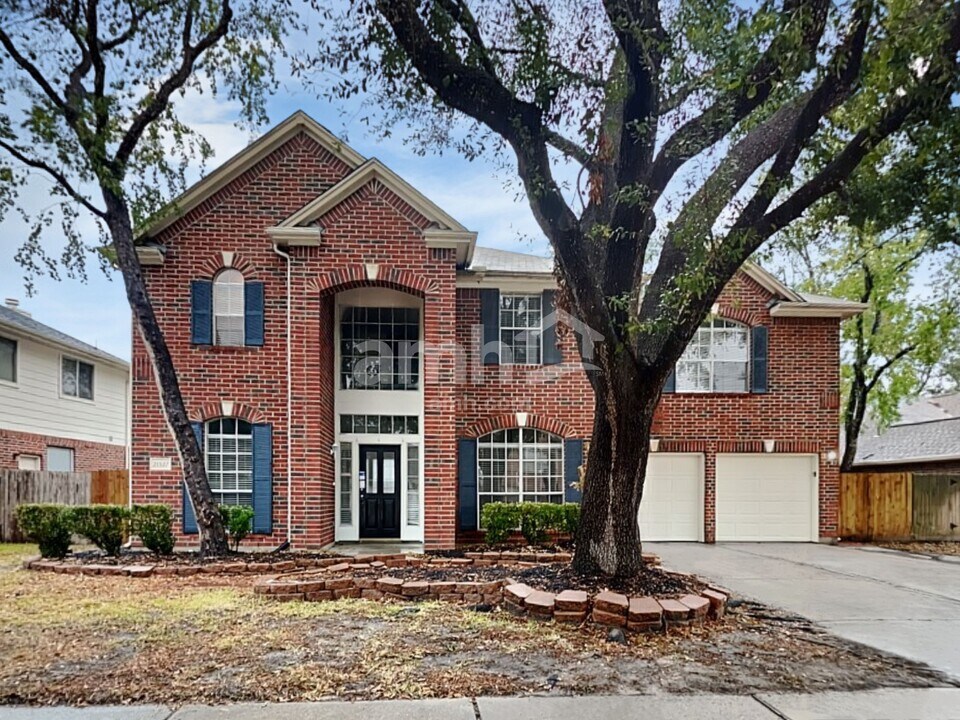 21027 Deauville Dr in Spring, TX - Building Photo