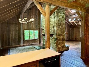 166 Harvey Rd in Durham, CT - Building Photo - Building Photo